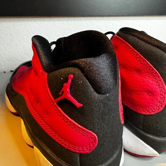 Nike - Picture 5 of 7